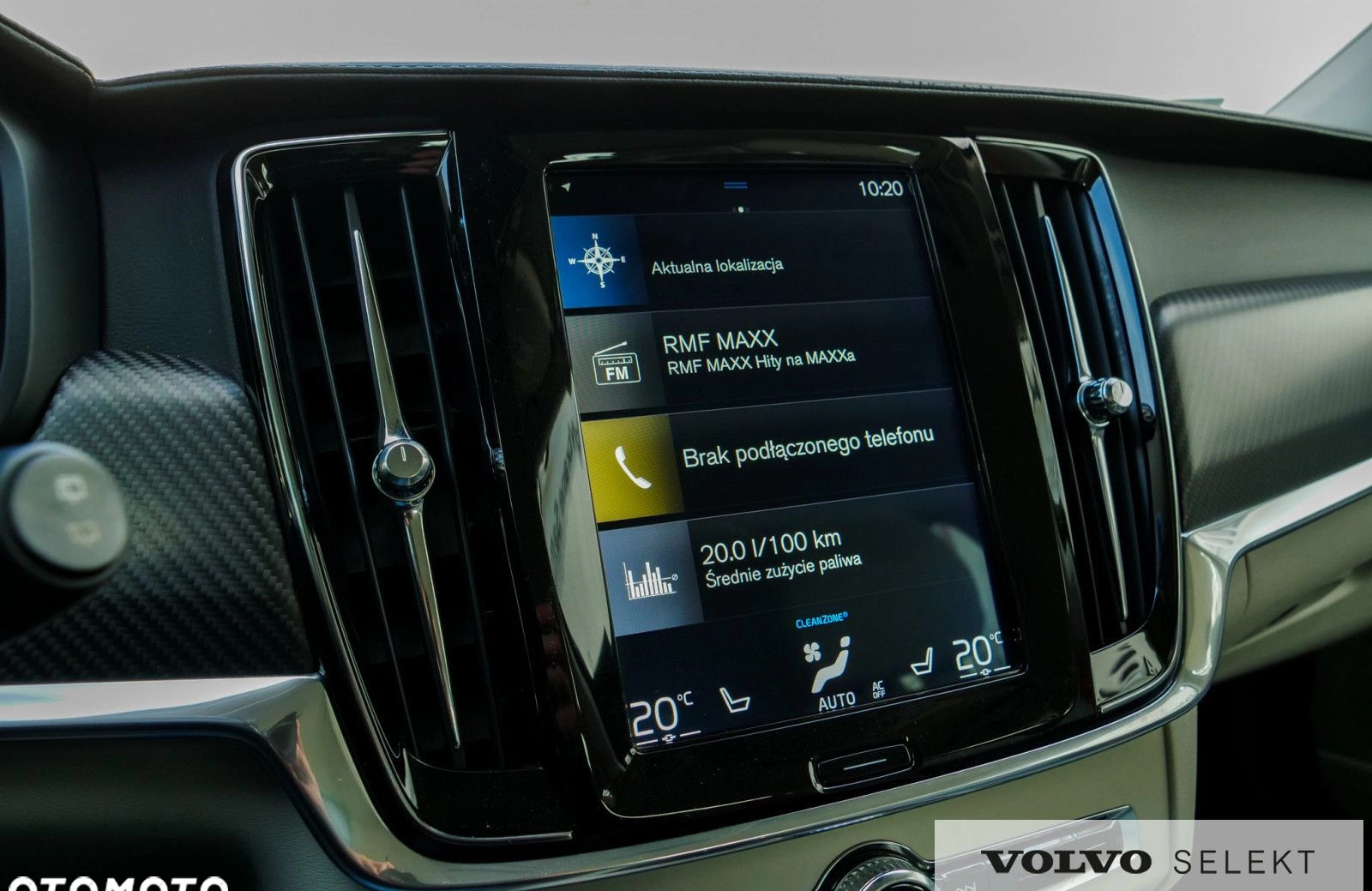 Volvo V90 Cross Country cena 152900 przebieg: 131120, rok produkcji 2018 z Gąbin małe 781